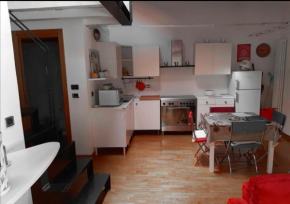 CASA ALFIERI a 100 m da Via Roma